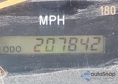 2000 Toyota Tundra Sr5 V8 z USA, uszkodzony, nr VIN 5TBBT4411YS016137